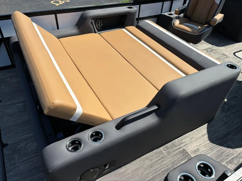 Slide: The Image of Viaggio x24s 2026 - 18