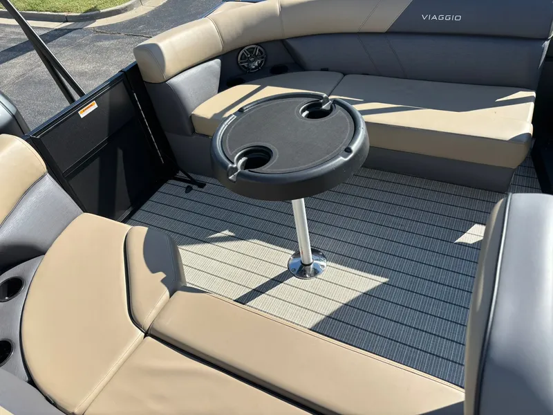 Slide: The Image of Viaggio V20U 2026 - 2
