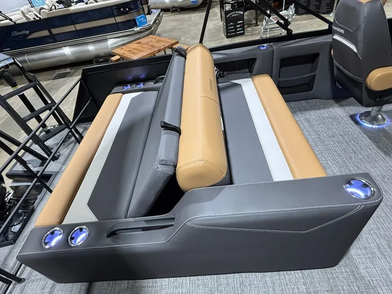 Slide: The Image of Viaggio D22S 2026 - 18