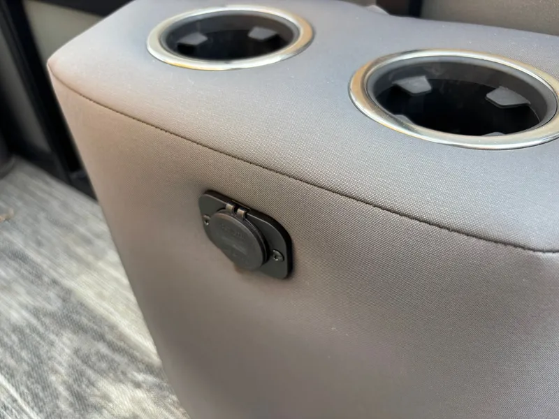 Slide: The Image of Viaggio Z22S 2026 - 10