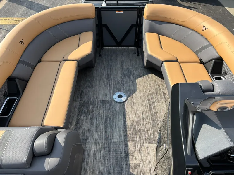 Slide: The Image of Viaggio Z22S 2026 - 23