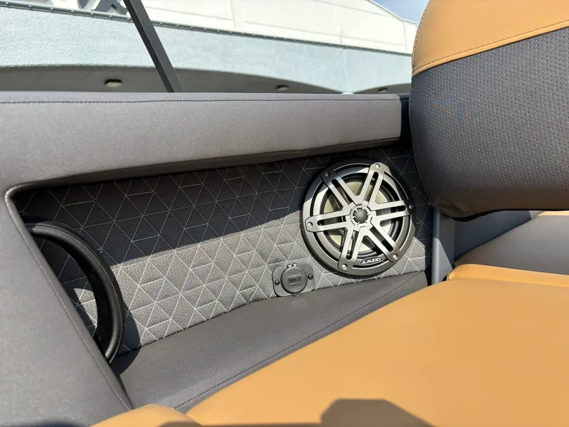 Slide: The Image of Viaggio Z22S 2026 - 6