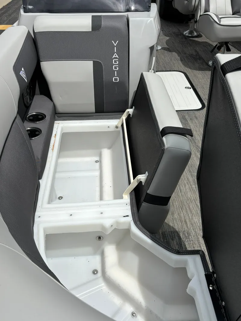 Slide: The Image of Viaggio X22Q 2026 - 11