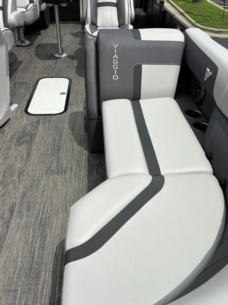 Slide: The Image of Viaggio X22Q 2026 - 12