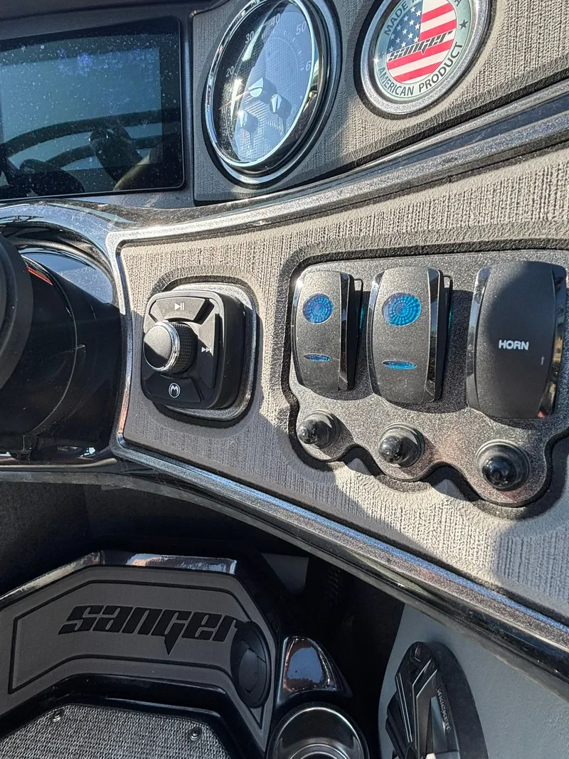 Slide: The Image of Sanger V237 SX 2023 - 20