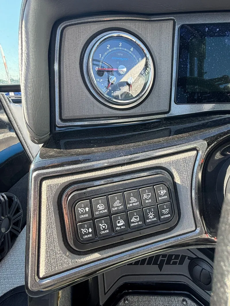 Slide: The Image of Sanger V237 SX 2023 - 21