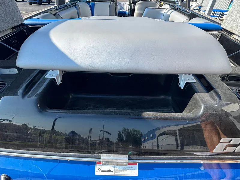 Slide: The Image of Sanger V237 SX 2023 - 28