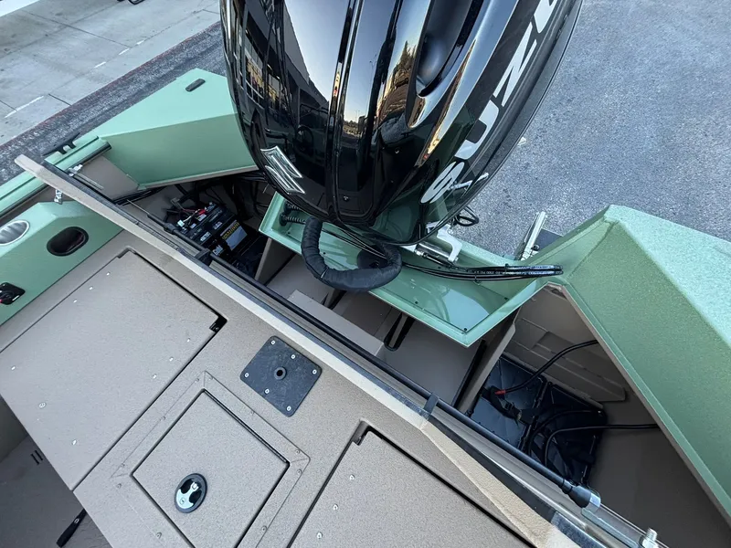 Slide: The Image of SeaArk Easy 200 2026 - 33