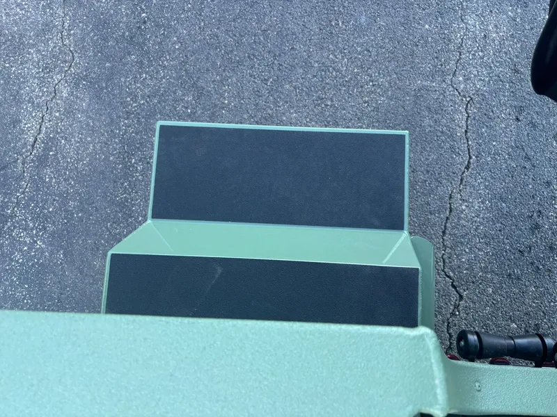 Slide: The Image of SeaArk Easy 200 2026 - 34