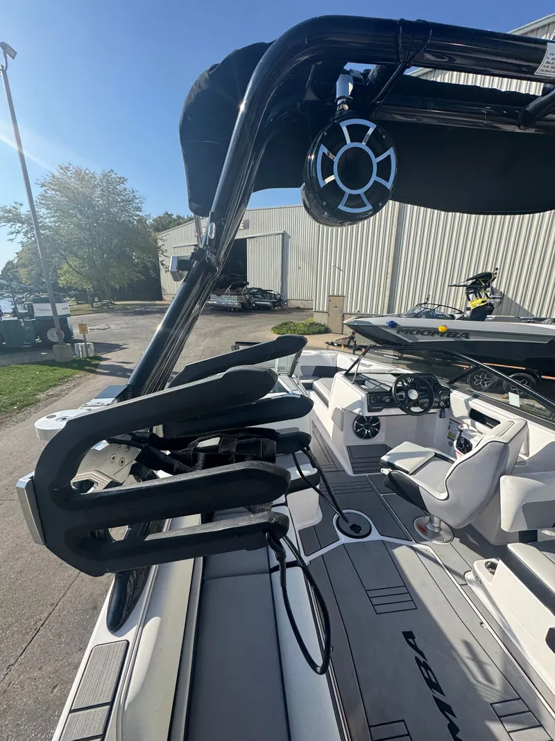 Slide: The Image of Moomba Max 2019 - 25