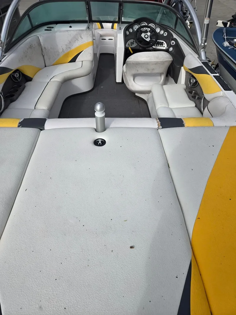 Slide: The Image of Moomba Mobius LSV 2007 - 9