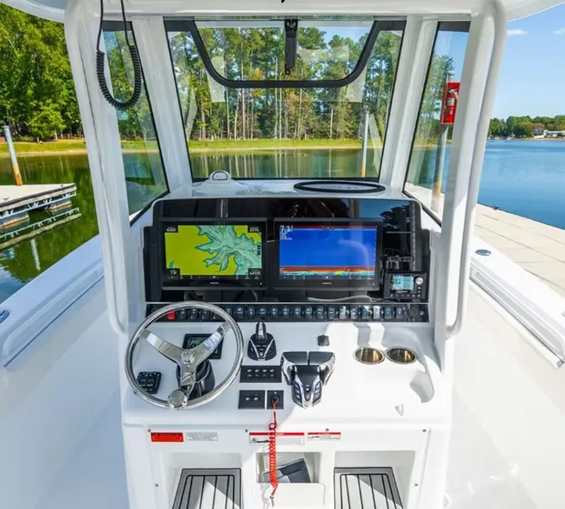 Slide: The Image of Sea Hunt Gamefish 28 Coffin Box 2026 - 6