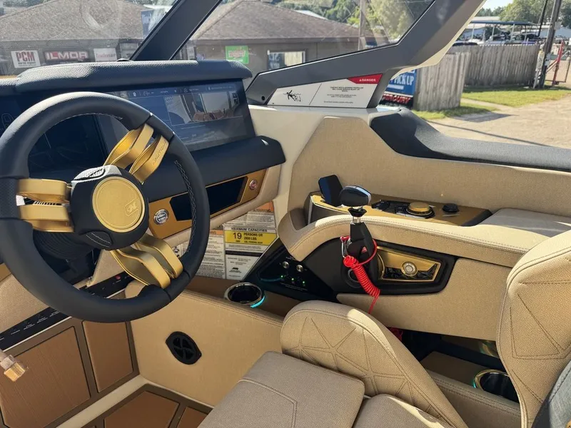 Slide: The Image of Nautique Super Air Nautique G25 Paragon 2026 - 15