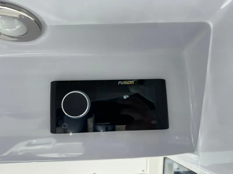 Slide: The Image of Everglades 295 Center Console 2021 - 26