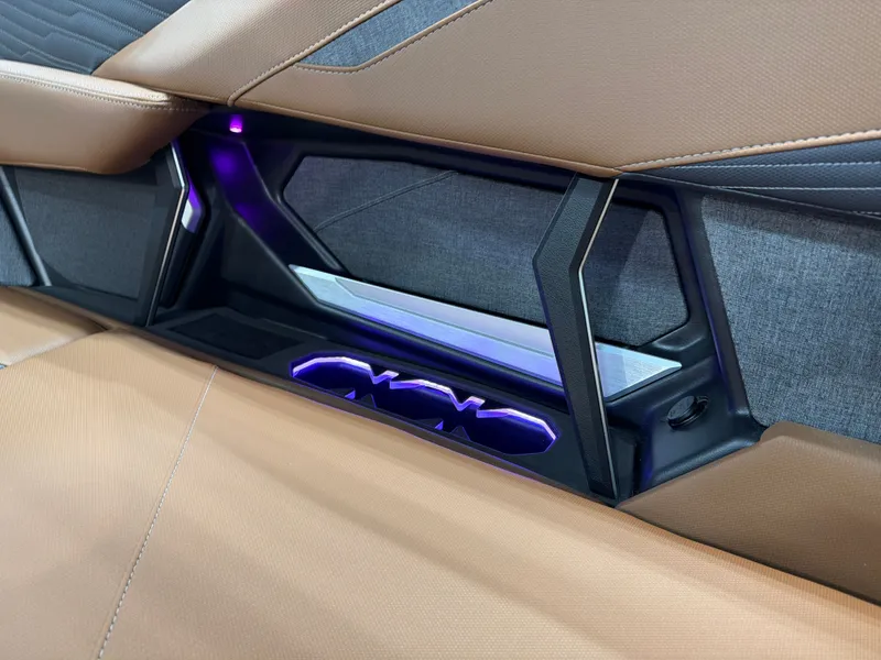 Slide: The Image of MasterCraft X24 2026 - 13