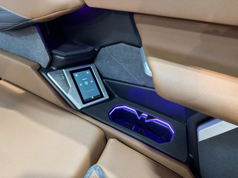 Slide: The Image of MasterCraft X24 2026 - 16