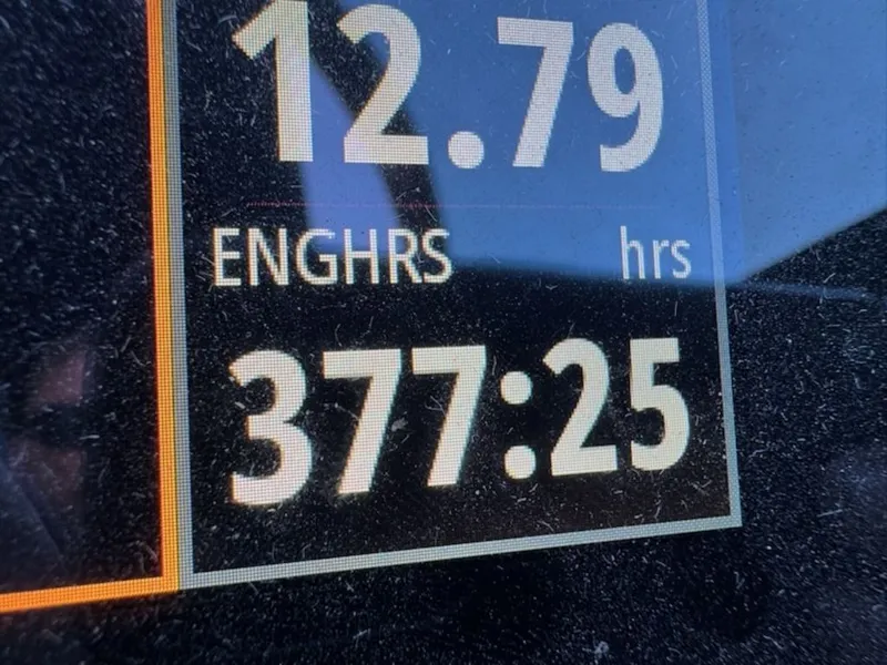 Slide: The Image of Sea Ray SLX 280 2021 - 10