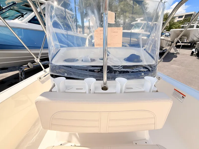 Slide: The Image of Boston Whaler 170 Montauk 2027 - 38