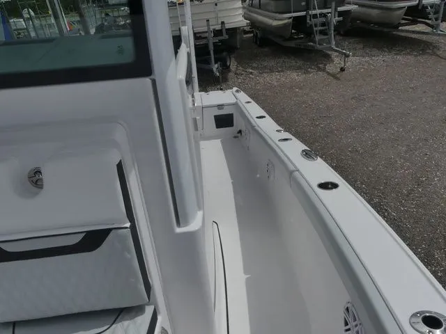 Slide: The Image of Blackfin 242 HB 2026 - 18