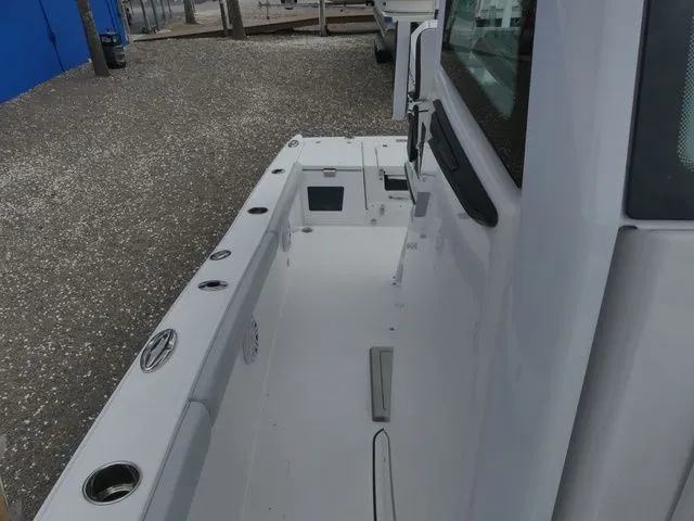 Slide: The Image of Blackfin 242 HB 2026 - 19