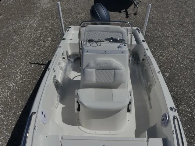 Slide: The Image of Key West 1720 Center Console 2026 - 14