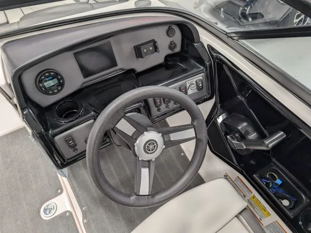 Slide: The Image of Yamaha SX190 2023 - 12