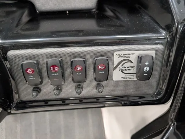 Slide: The Image of Yamaha SX190 2023 - 14