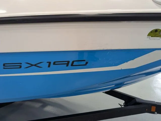 Slide: The Image of Yamaha SX190 2023 - 6
