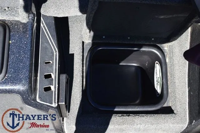 Slide: The Image of Skeeter FX21 2019 - 24