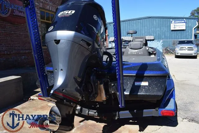 Slide: The Image of Skeeter FX21 2019 - 6