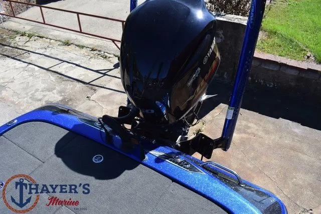 Slide: The Image of Skeeter FX21 2019 - 8