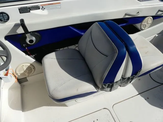 Slide: The Image of Bayliner 192 2007 - 8