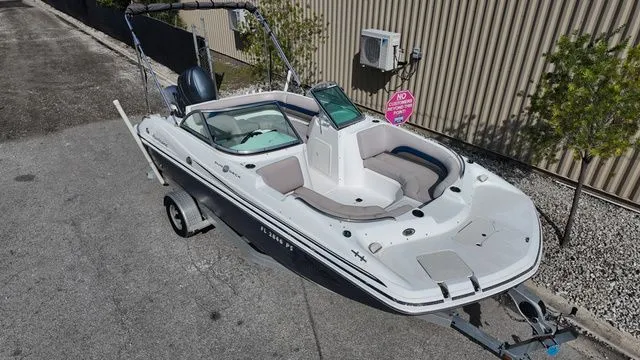 Slide: The Image of Hurricane 187 2014 - 13