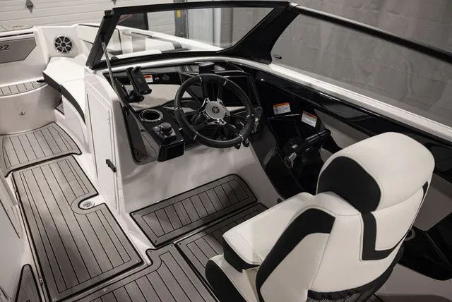 Slide: The Image of Yamaha 222S 2026 - 8