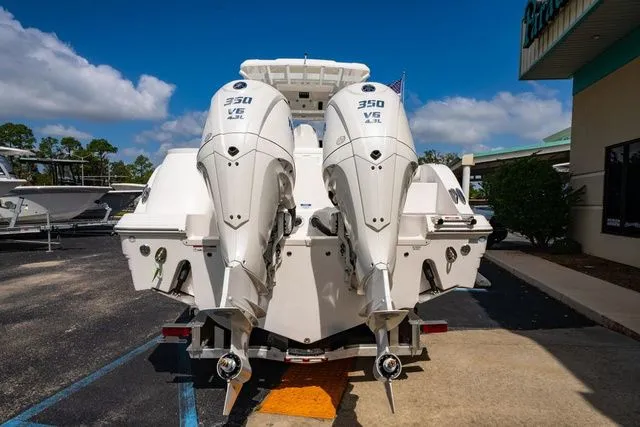 Slide: The Image of Sea Fox 328 Commander 2026 - 4