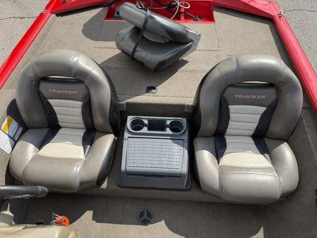 Slide: The Image of Tracker Pro Team 190 TX 2007 - 14