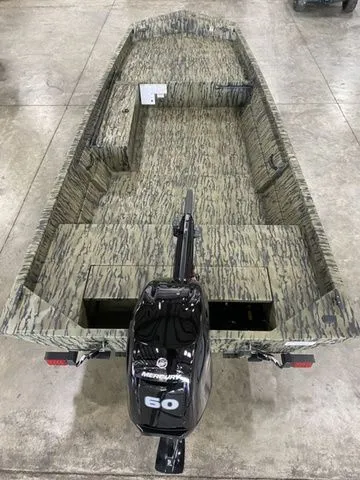 Slide: The Image of Lowe Roughneck RX1860 Rambler 2026 - 9