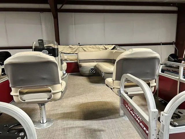 Slide: The Image of Sun Tracker Bass Buggy 16 XL Select 2024 - 12