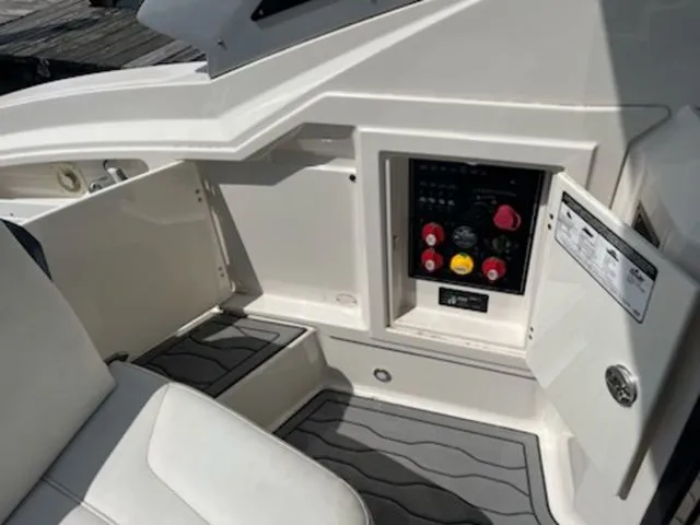 Slide: The Image of Monterey 328SS Super Sport 2011 - 11