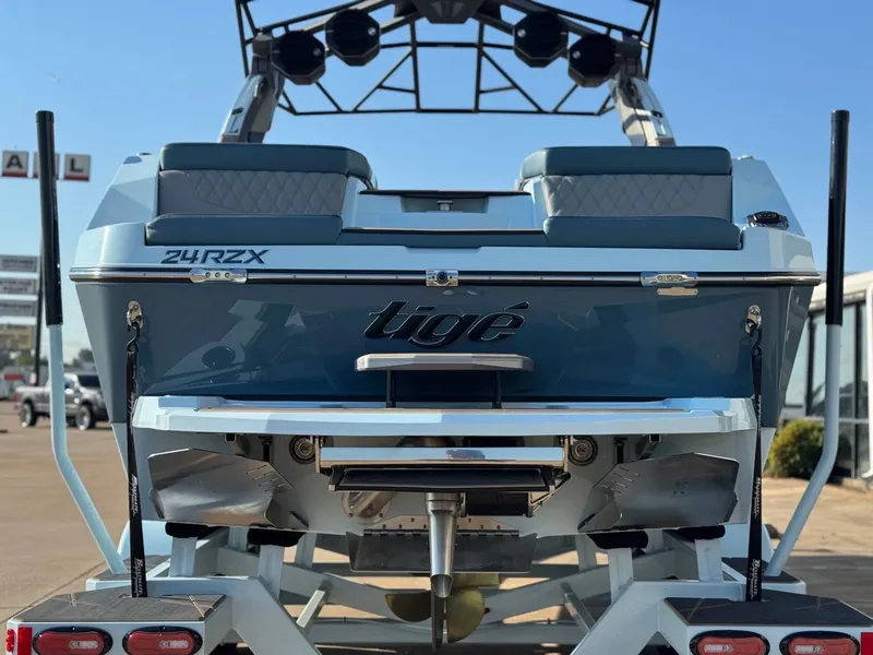 Slide: The Image of Tigé 24RZX 2026 - 4