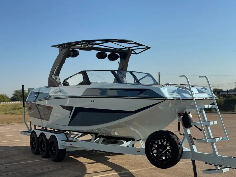 Slide: The Image of Tigé 24RZX 2026 - 6