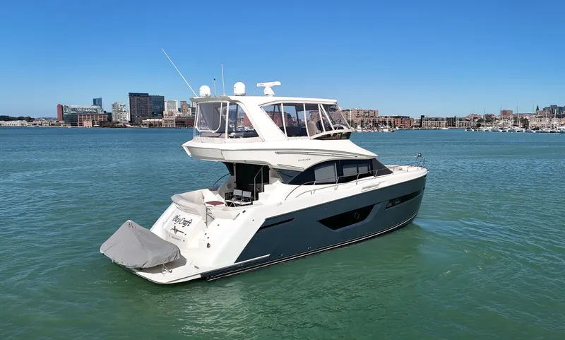 Slide: The Image of Carver C52 Flybridge 2018 - 5