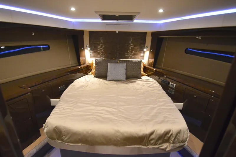 Slide: The Image of Carver C52 Flybridge 2018 - 53