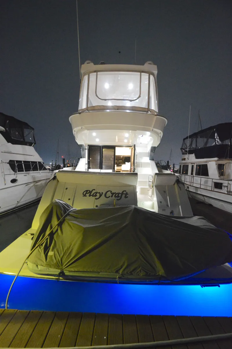 Slide: The Image of Carver C52 Flybridge 2018 - 76