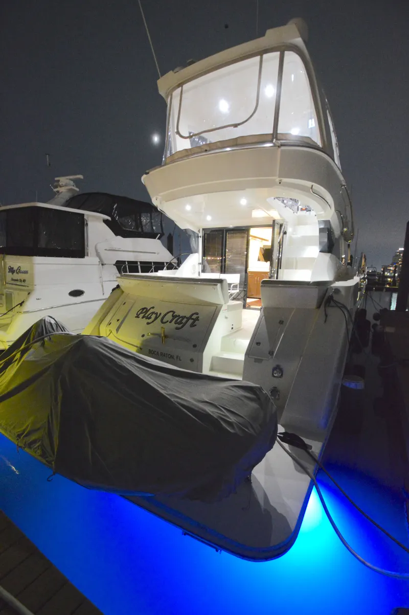 Slide: The Image of Carver C52 Flybridge 2018 - 77