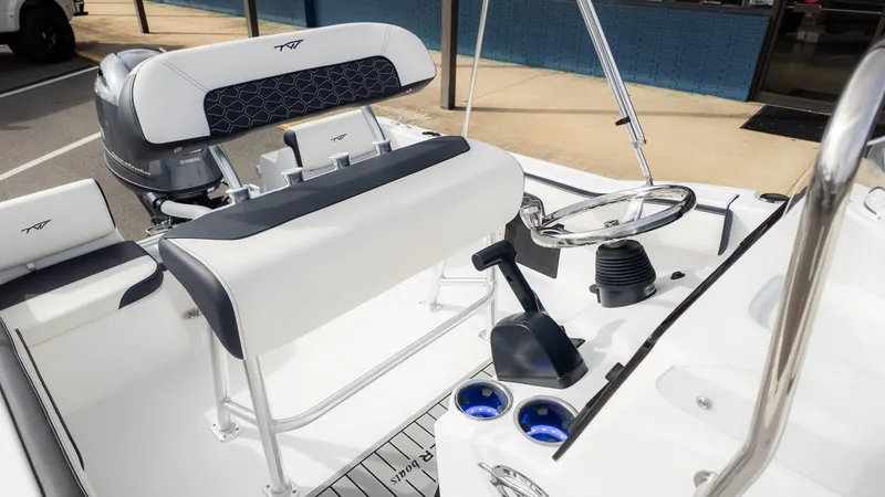 Slide: The Image of Tidewater 180 CC Adventure 2026 - 9