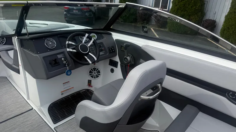 Slide: The Image of Cobalt CS23 Surf 2023 - 22