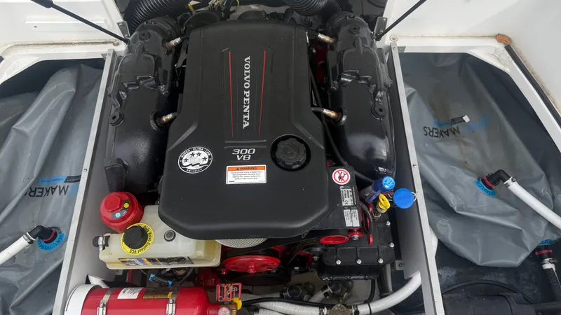 Slide: The Image of Cobalt CS23 Surf 2023 - 35