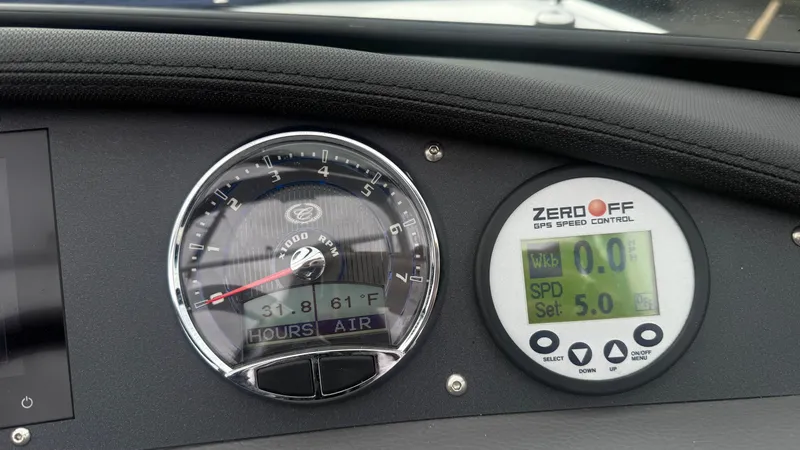 Slide: The Image of Cobalt CS23 Surf 2023 - 37