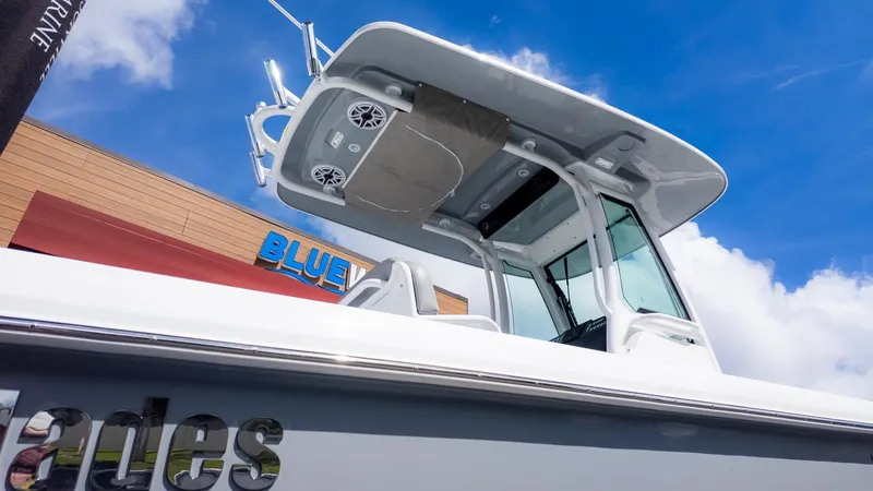 Slide: The Image of Everglades 253 Center Console 2026 - 2